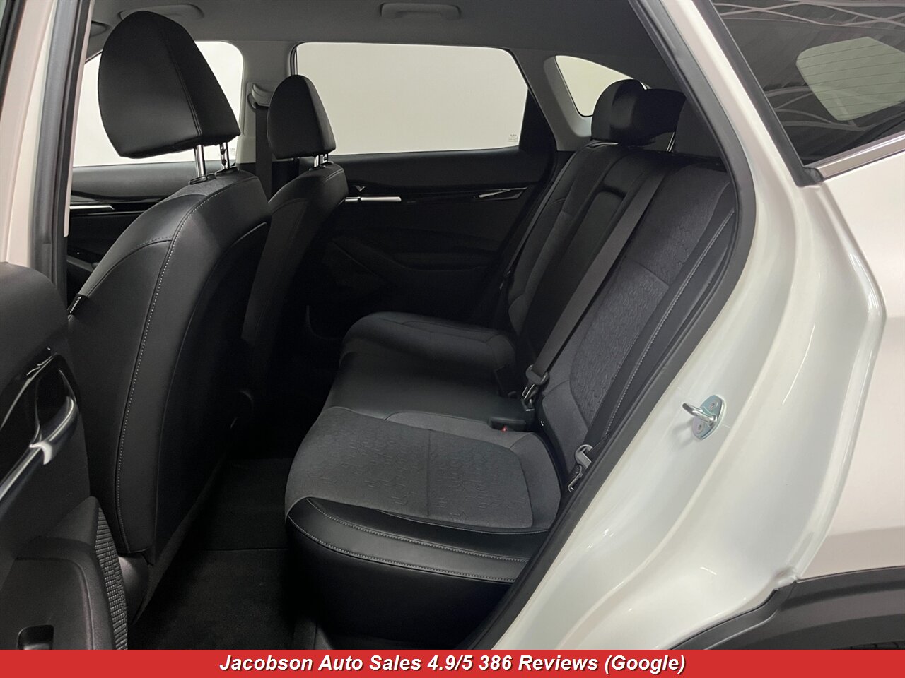 2024 Kia Seltos X-Line AWD - Photo 36 - Oshkosh, WI 54901