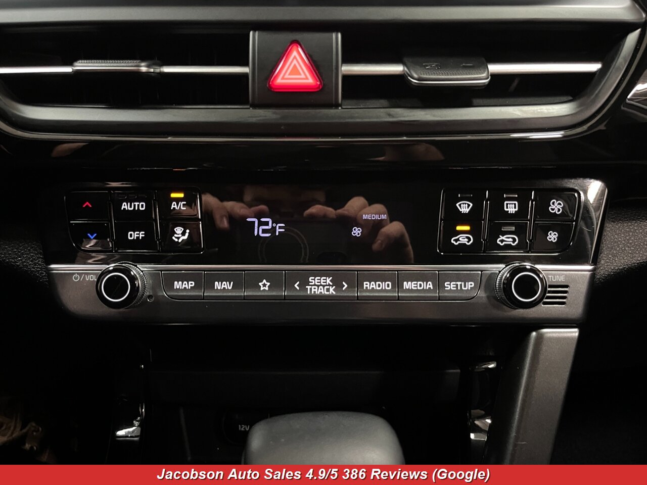 2024 Kia Seltos X-Line AWD - Photo 20 - Oshkosh, WI 54901