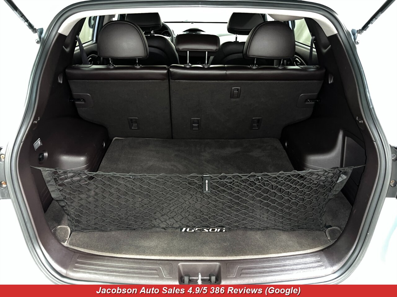 2011 Hyundai TUCSON GLS AWD - Photo 32 - Oshkosh, WI 54901
