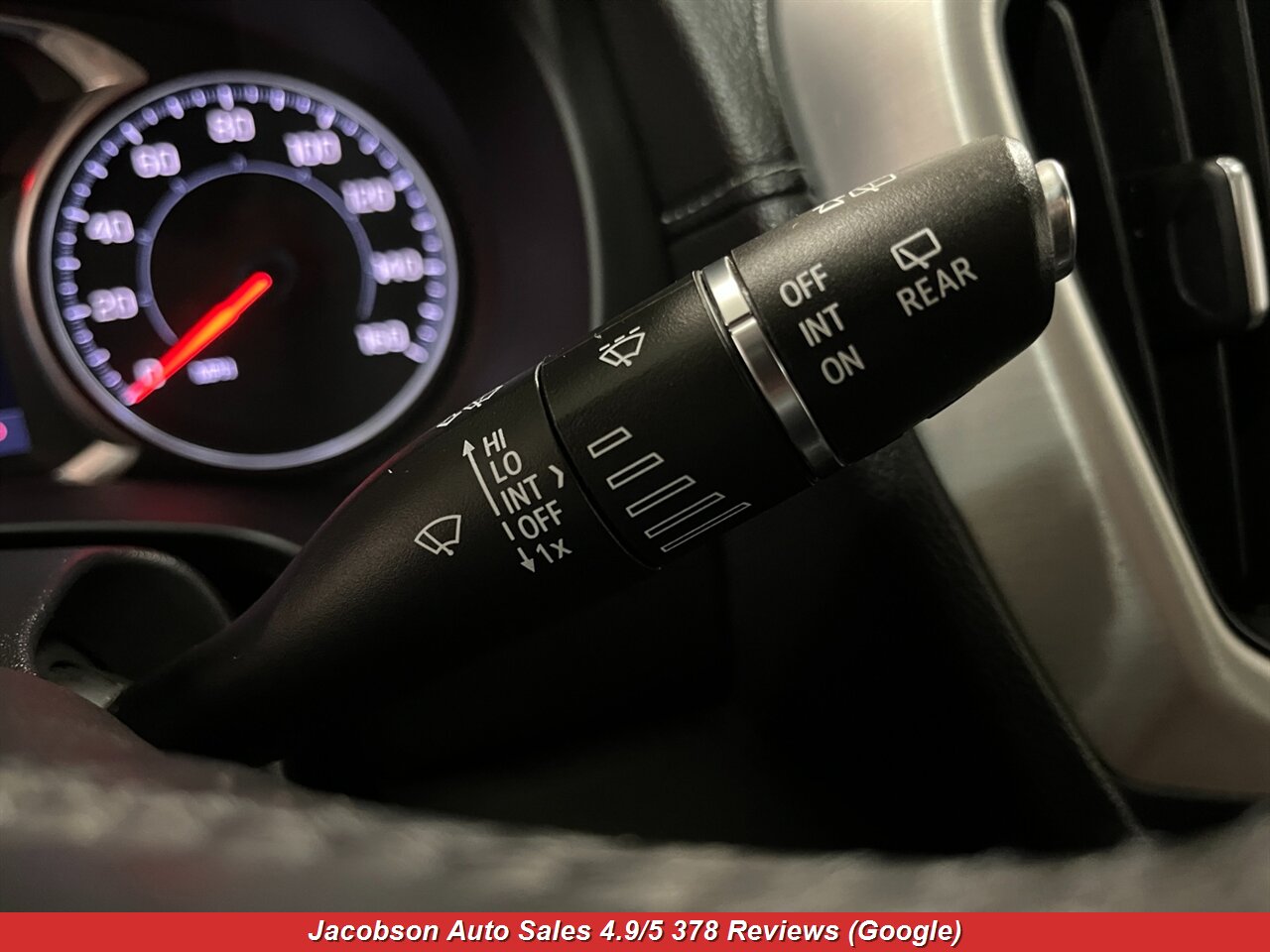 2022 GMC Terrain SLT AWD - Photo 15 - Oshkosh, WI 54901