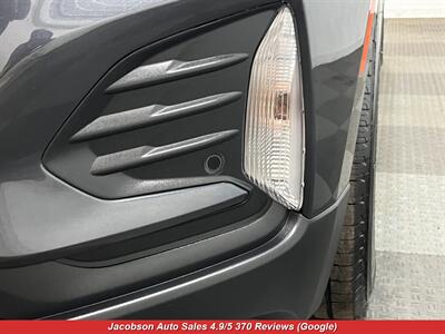 2023 Chevrolet Equinox LT 4x4   - Photo 47 - Oshkosh, WI 54901