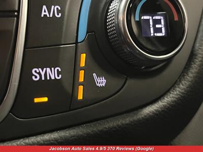 2023 Chevrolet Equinox LT 4x4   - Photo 20 - Oshkosh, WI 54901