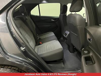 2023 Chevrolet Equinox LT 4x4   - Photo 35 - Oshkosh, WI 54901
