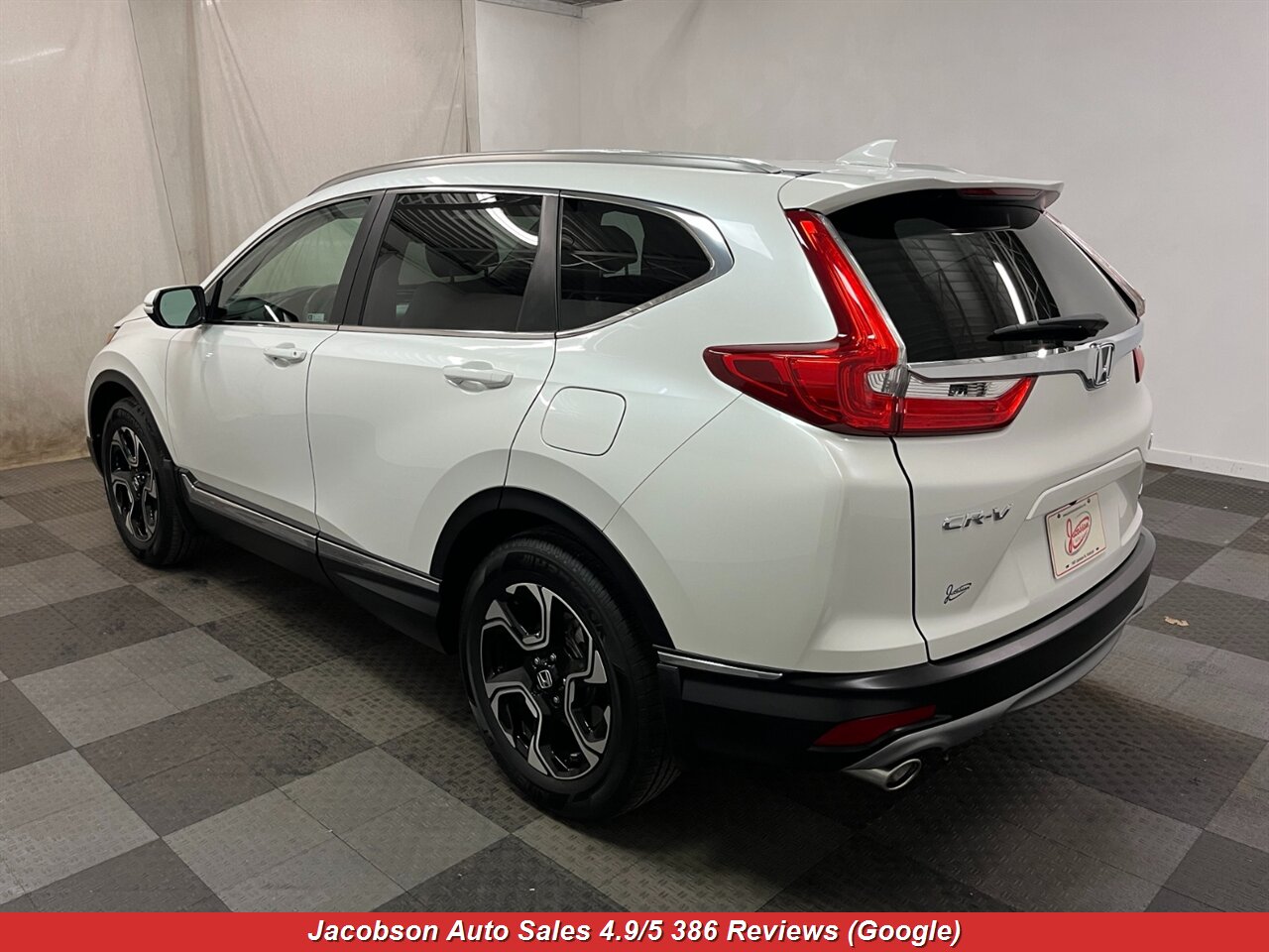 2019 Honda CR-V Touring AWD - Photo 56 - Oshkosh, WI 54901