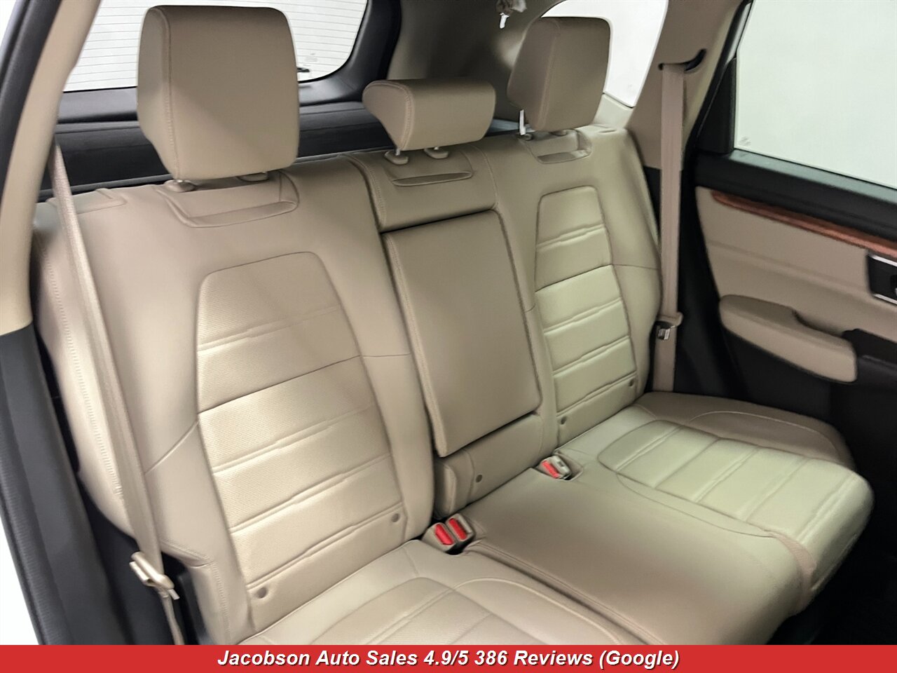 2019 Honda CR-V Touring AWD - Photo 42 - Oshkosh, WI 54901