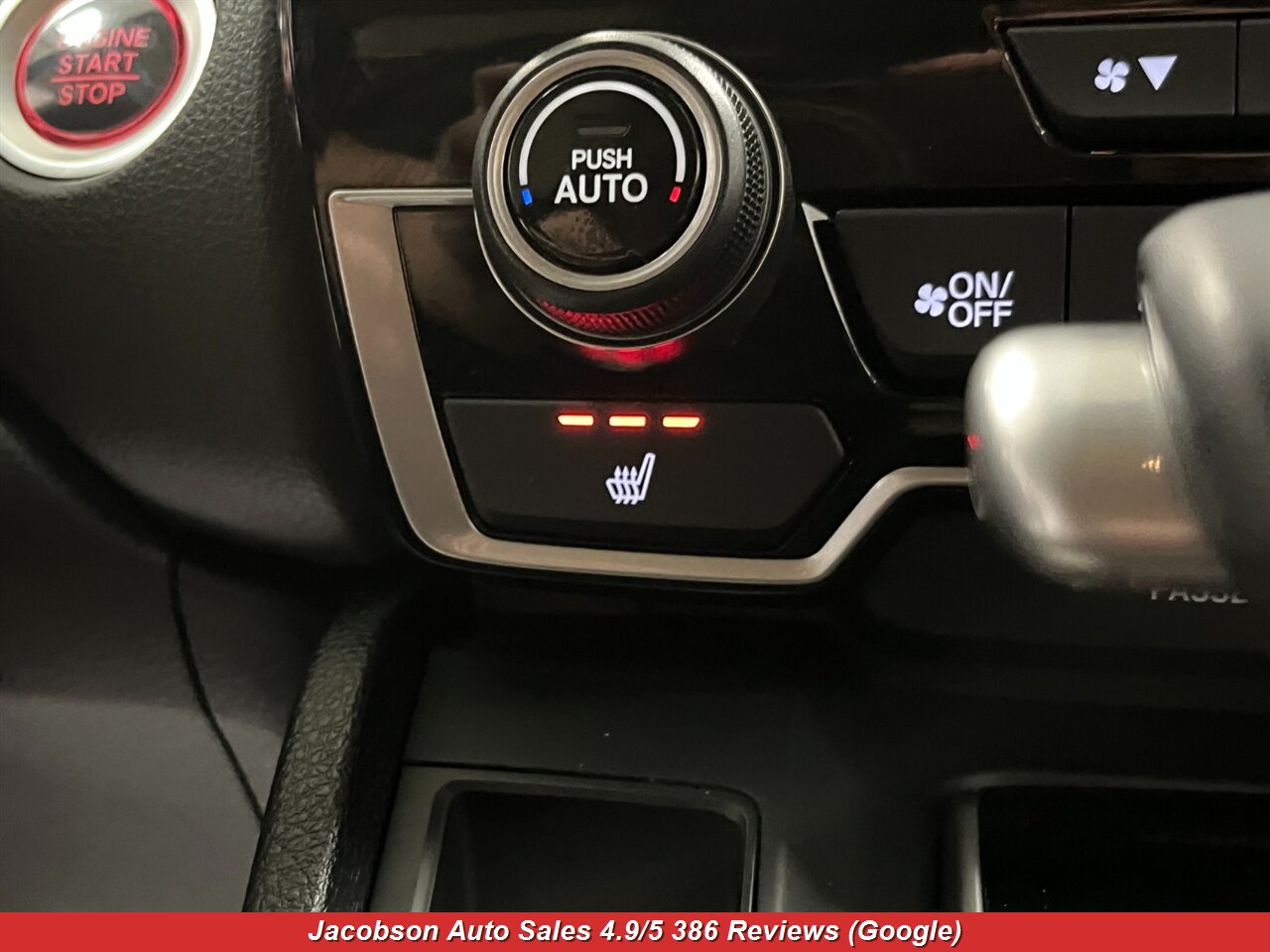 2019 Honda CR-V Touring AWD - Photo 20 - Oshkosh, WI 54901