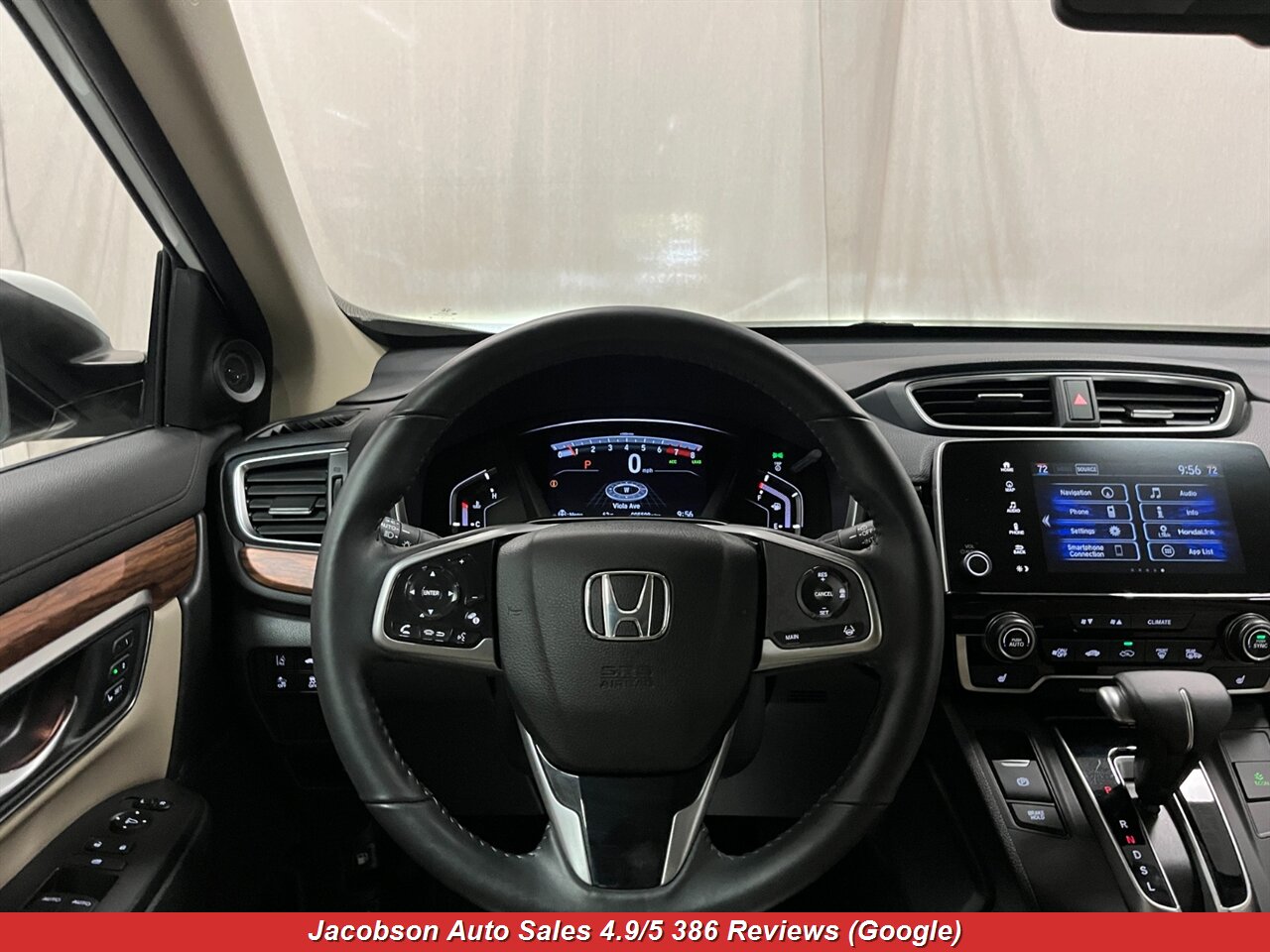 2019 Honda CR-V Touring AWD - Photo 7 - Oshkosh, WI 54901