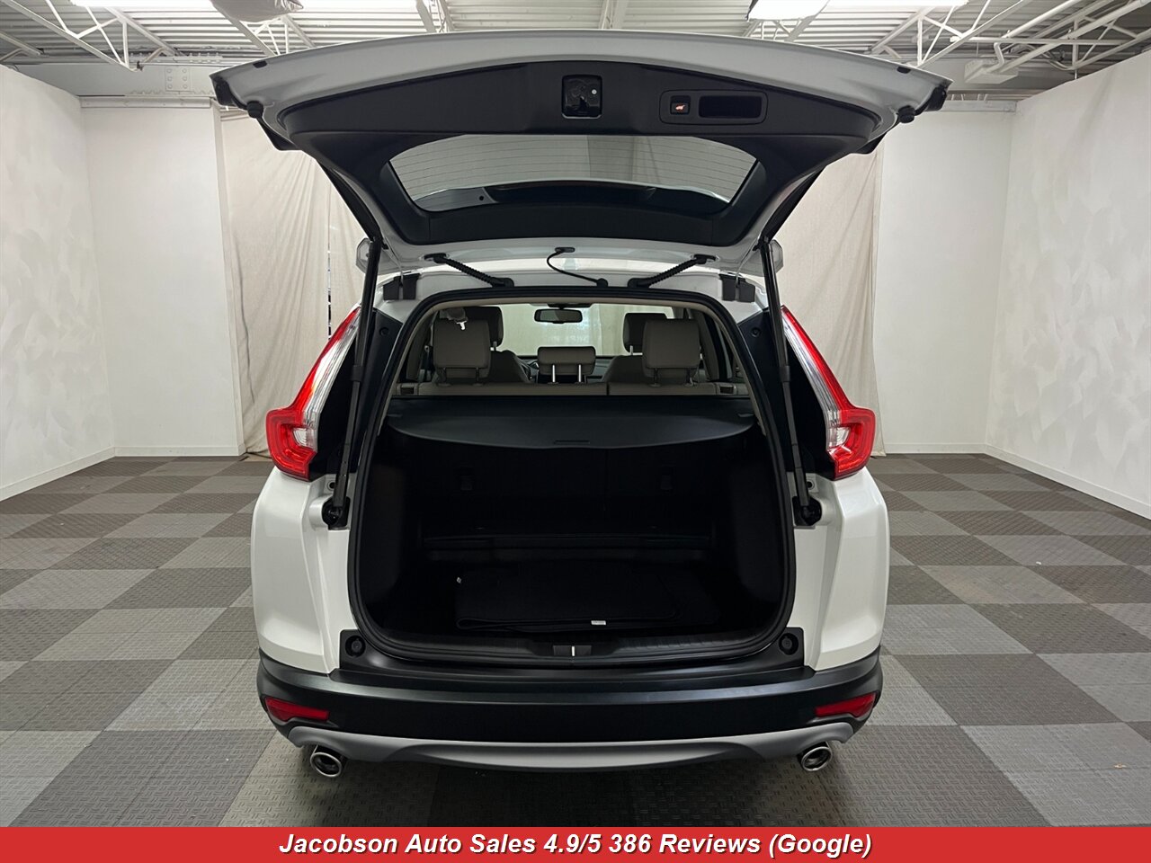 2019 Honda CR-V Touring AWD - Photo 54 - Oshkosh, WI 54901