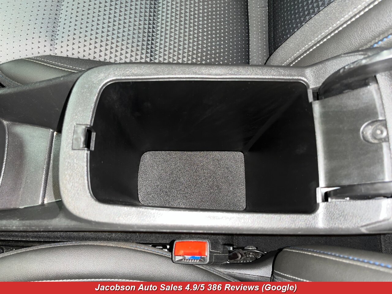 2025 Chevrolet Trax LT - Photo 21 - Oshkosh, WI 54901