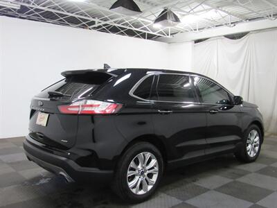 2022 Ford Edge Titanium AWD   - Photo 44 - Oshkosh, WI 54901