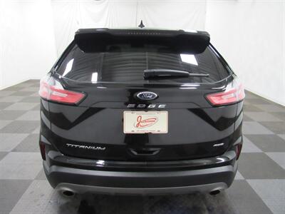 2022 Ford Edge Titanium AWD   - Photo 46 - Oshkosh, WI 54901