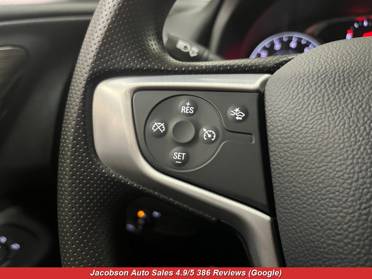 2023 GMC Terrain SLE AWD - Photo 8 - Oshkosh, WI 54901