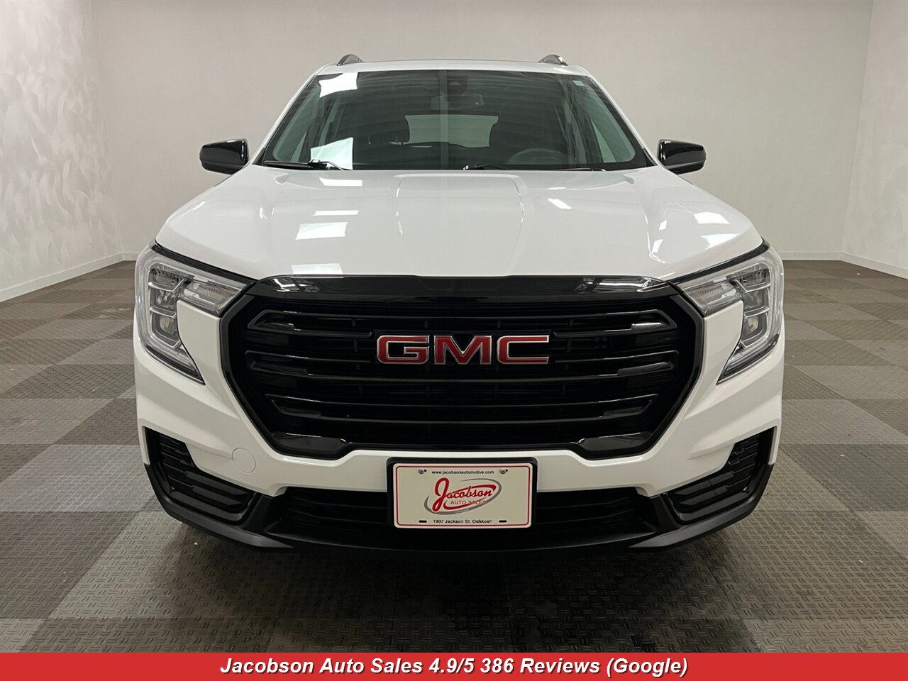 2023 GMC Terrain SLE AWD - Photo 33 - Oshkosh, WI 54901
