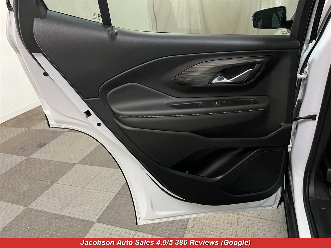 2023 GMC Terrain SLE AWD - Photo 41 - Oshkosh, WI 54901