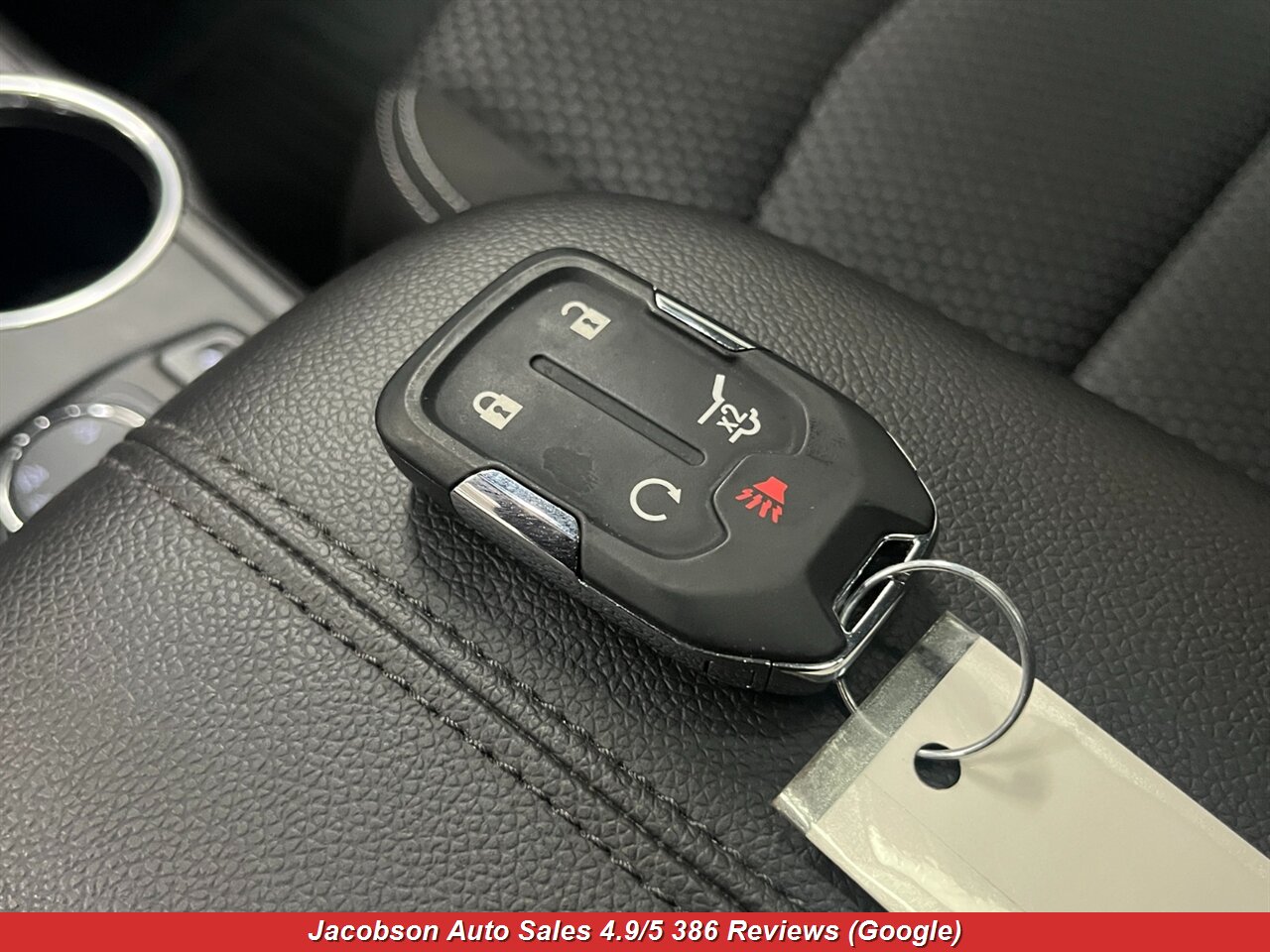 2023 GMC Terrain SLE AWD - Photo 28 - Oshkosh, WI 54901