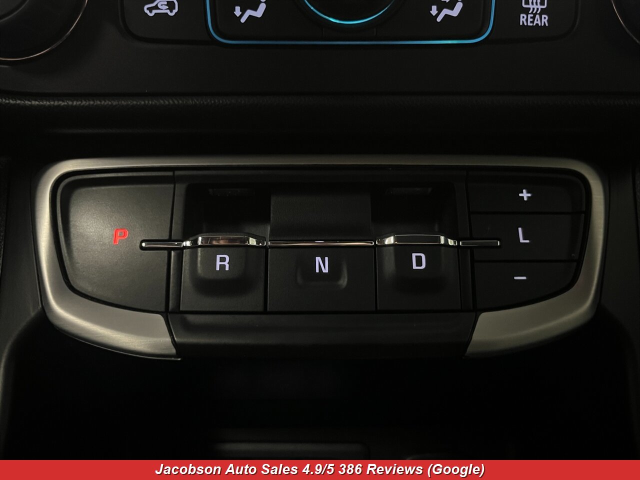 2023 GMC Terrain SLE AWD - Photo 22 - Oshkosh, WI 54901