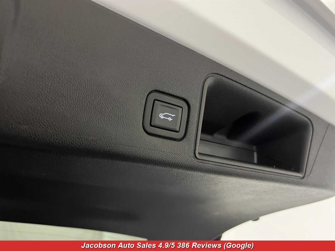 2023 GMC Terrain SLE AWD - Photo 51 - Oshkosh, WI 54901