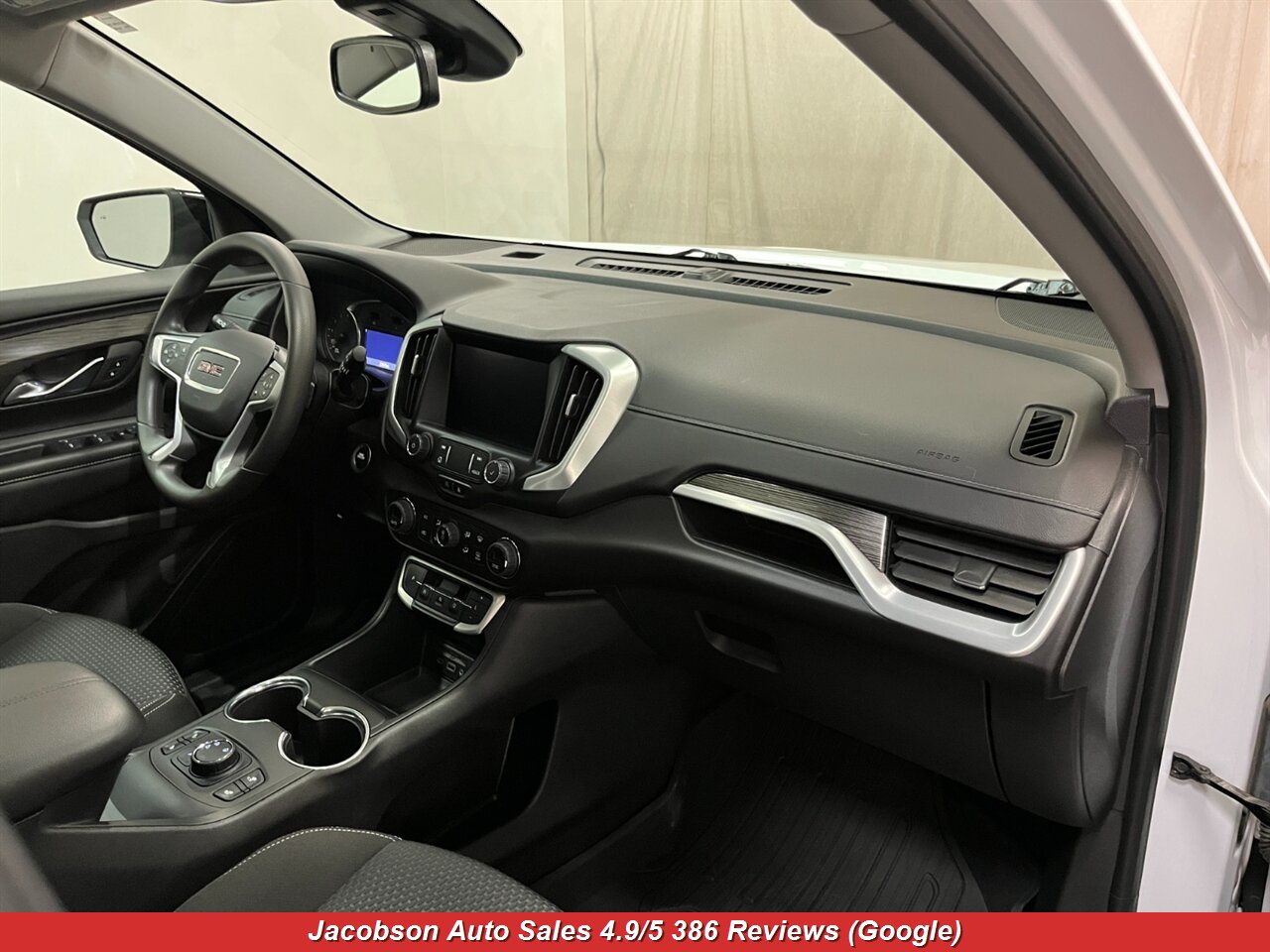 2023 GMC Terrain SLE AWD - Photo 58 - Oshkosh, WI 54901