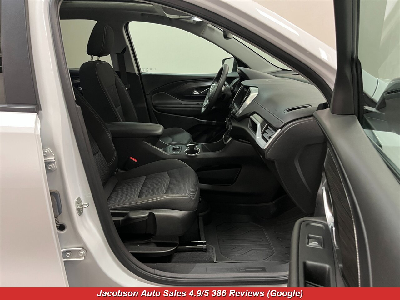 2023 GMC Terrain SLE AWD - Photo 60 - Oshkosh, WI 54901