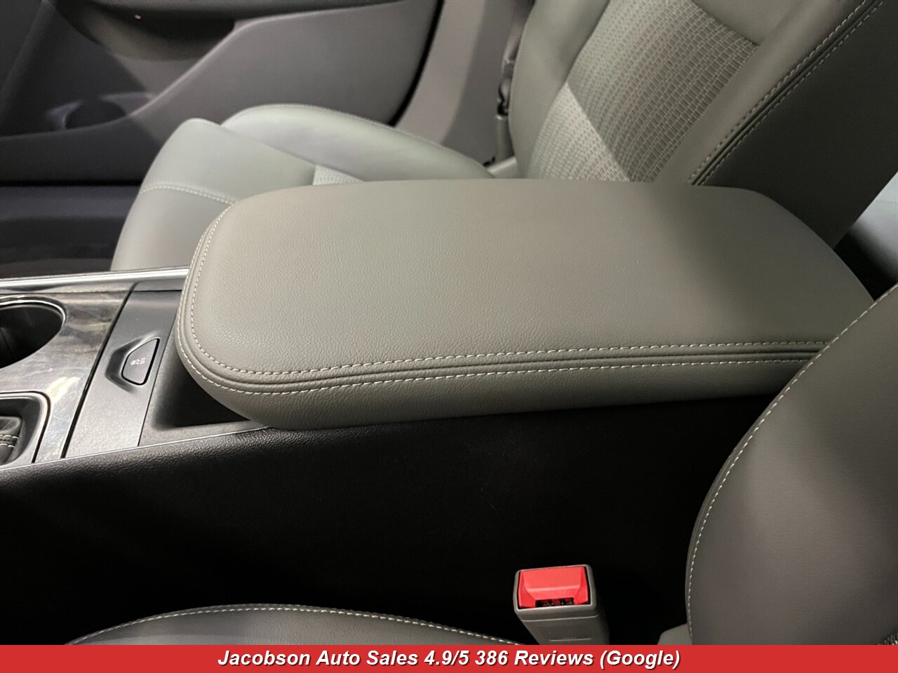 2014 Chevrolet Impala LT - Photo 20 - Oshkosh, WI 54901