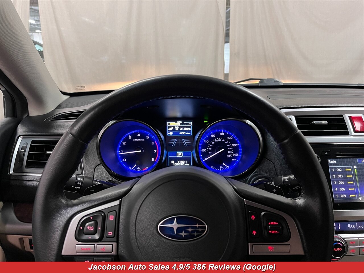 2015 Subaru Outback 2.5i Limited AWD - Photo 13 - Oshkosh, WI 54901