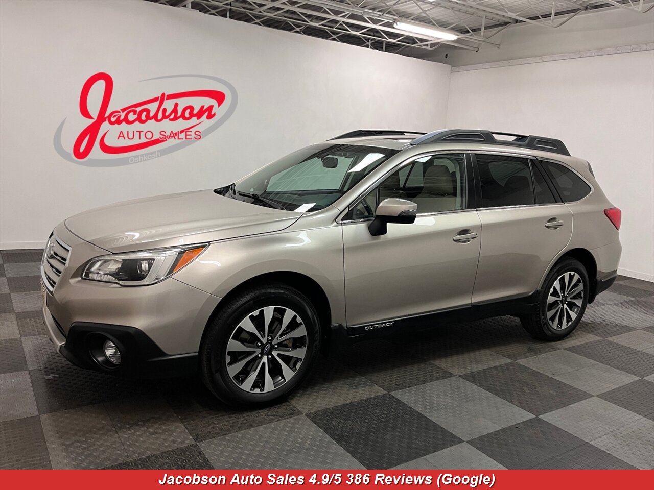 2015 Subaru Outback 2.5i Limited AWD   - Photo 1 - Oshkosh, WI 54901