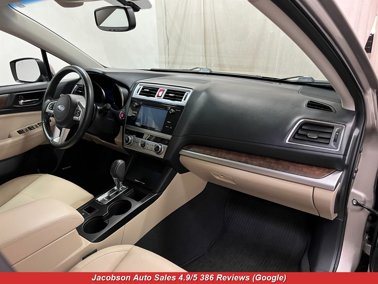 2015 Subaru Outback 2.5i Limited AWD - Photo 52 - Oshkosh, WI 54901