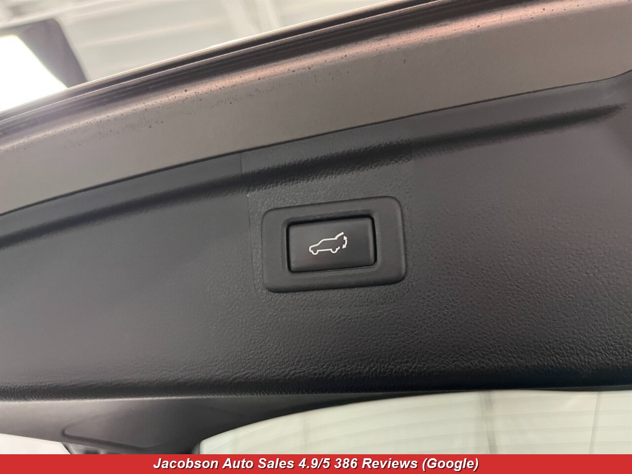 2015 Subaru Outback 2.5i Limited AWD - Photo 46 - Oshkosh, WI 54901