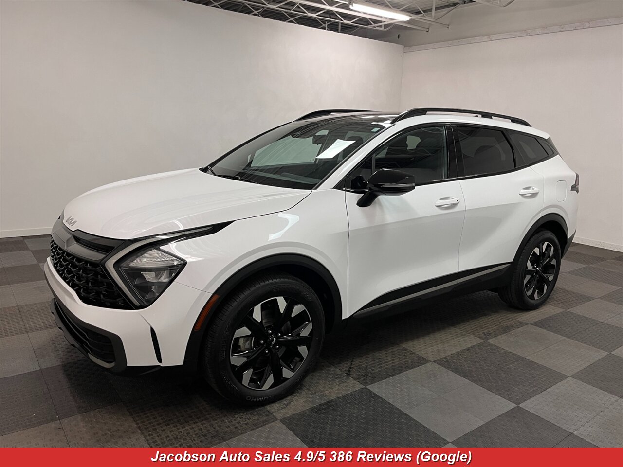 2023 Kia Sportage X-Line AWD   - Photo 1 - Oshkosh, WI 54901