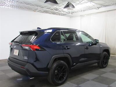 2020 Toyota RAV4 Hybrid XLE AWD   - Photo 42 - Oshkosh, WI 54901