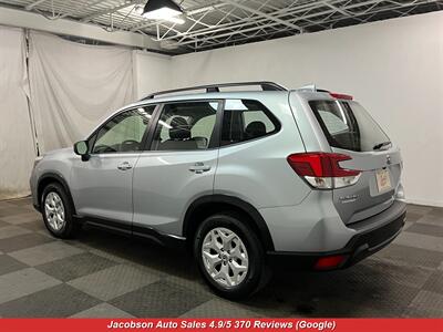 2019 Subaru Forester AWD   - Photo 26 - Oshkosh, WI 54901