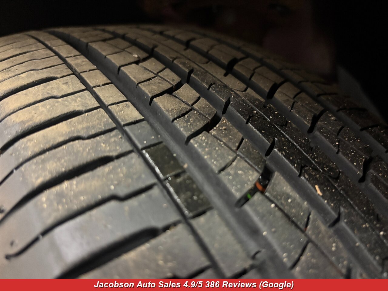 2013 Chrysler Town & Country Touring - Photo 48 - Oshkosh, WI 54901