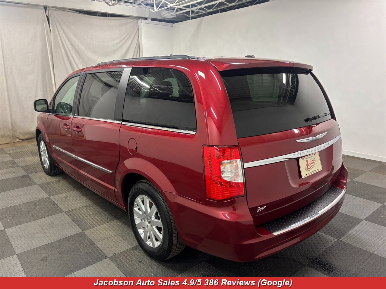 2013 Chrysler Town & Country Touring - Photo 46 - Oshkosh, WI 54901