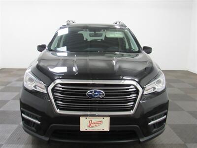 2021 Subaru Ascent Premium 7-Passenger   - Photo 2 - Oshkosh, WI 54901