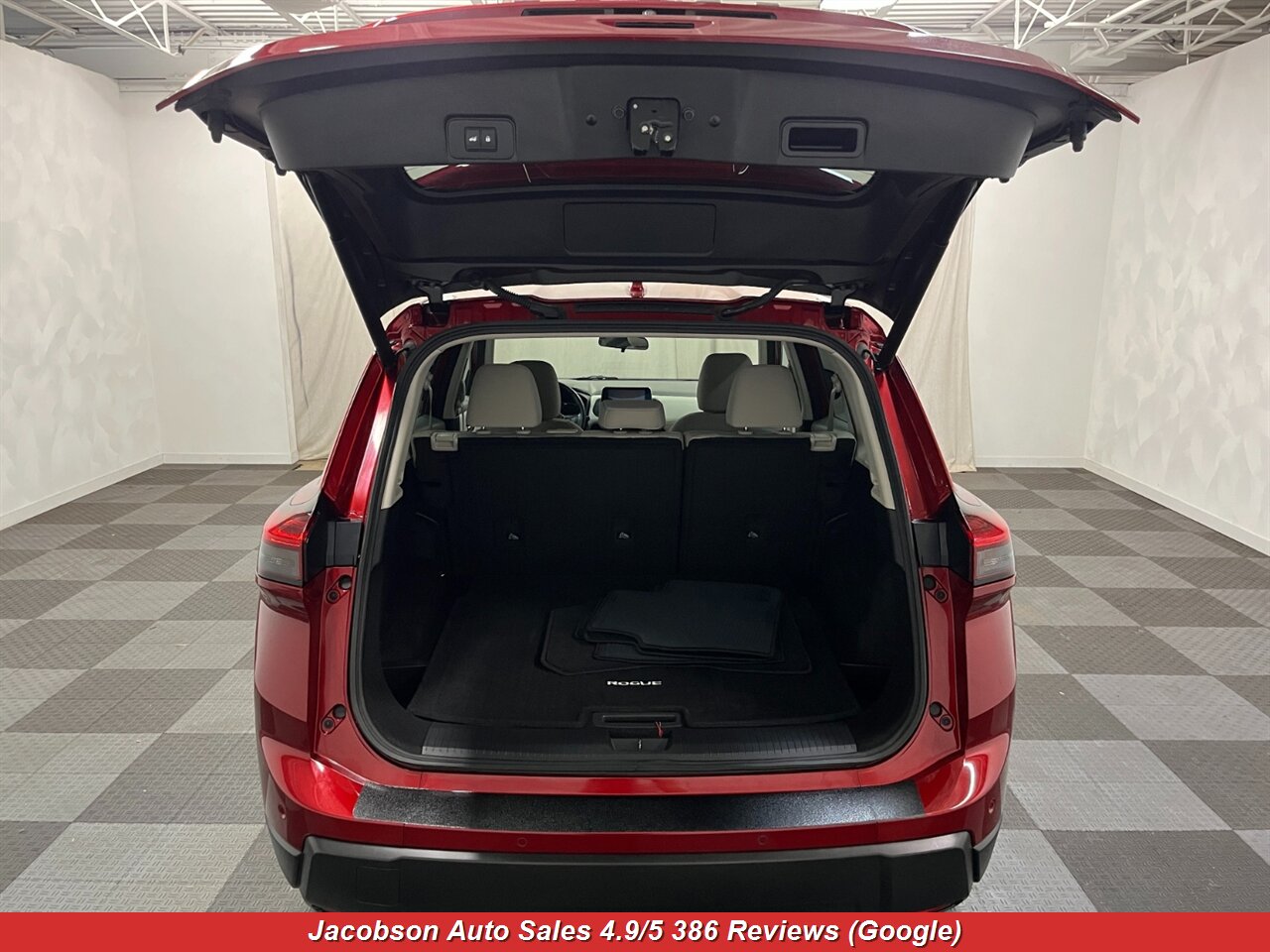 2025 Nissan Rogue SV AWD - Photo 49 - Oshkosh, WI 54901