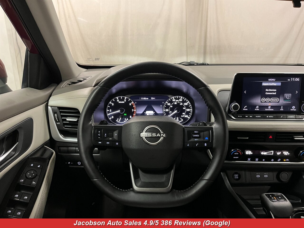 2025 Nissan Rogue SV AWD - Photo 7 - Oshkosh, WI 54901