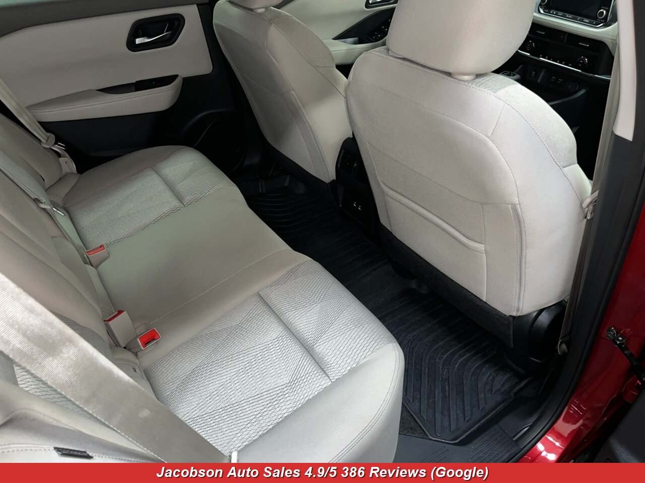 2025 Nissan Rogue SV AWD - Photo 41 - Oshkosh, WI 54901