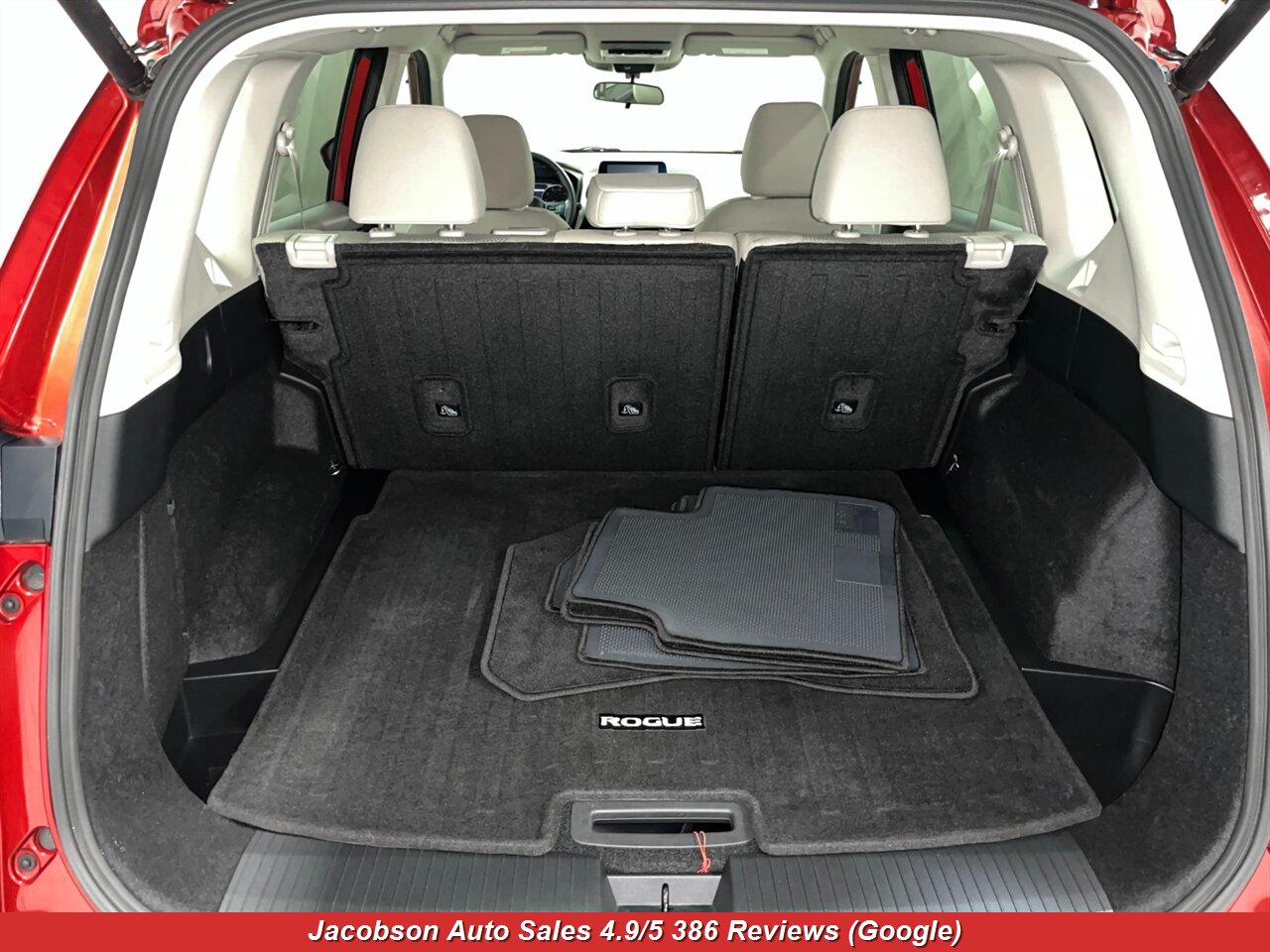 2025 Nissan Rogue SV AWD - Photo 50 - Oshkosh, WI 54901