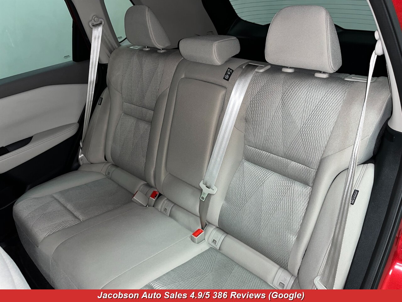 2025 Nissan Rogue SV AWD - Photo 34 - Oshkosh, WI 54901