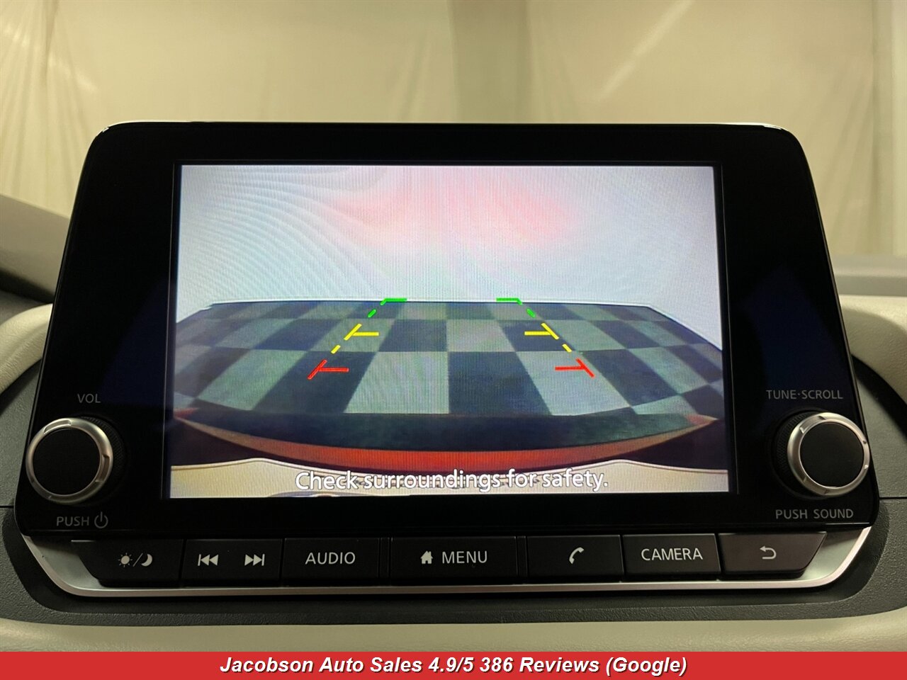 2025 Nissan Rogue SV AWD - Photo 17 - Oshkosh, WI 54901