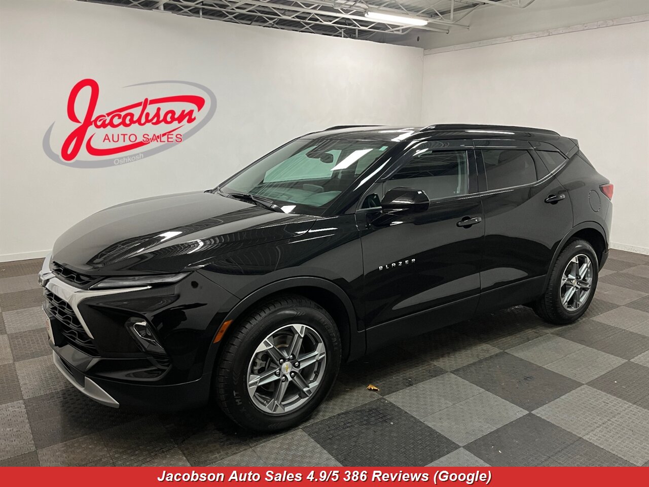 2023 Chevrolet Blazer 2LT AWD   - Photo 1 - Oshkosh, WI 54901