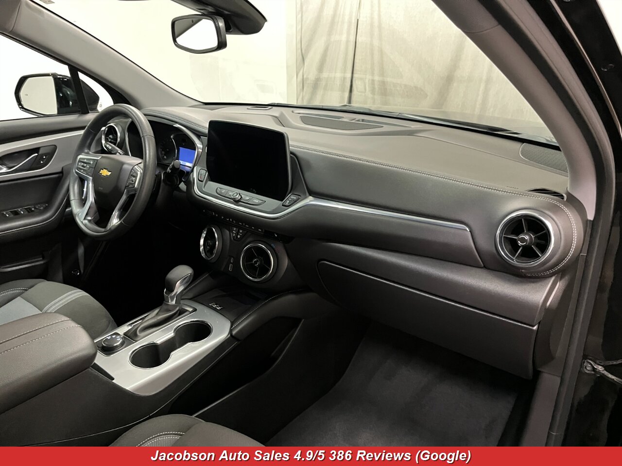 2023 Chevrolet Blazer 2LT AWD - Photo 44 - Oshkosh, WI 54901