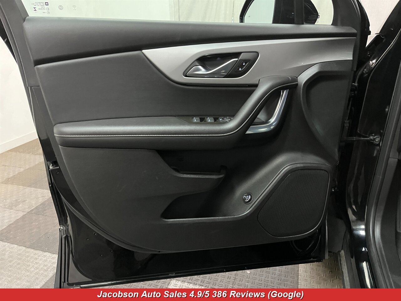 2023 Chevrolet Blazer 2LT AWD - Photo 28 - Oshkosh, WI 54901