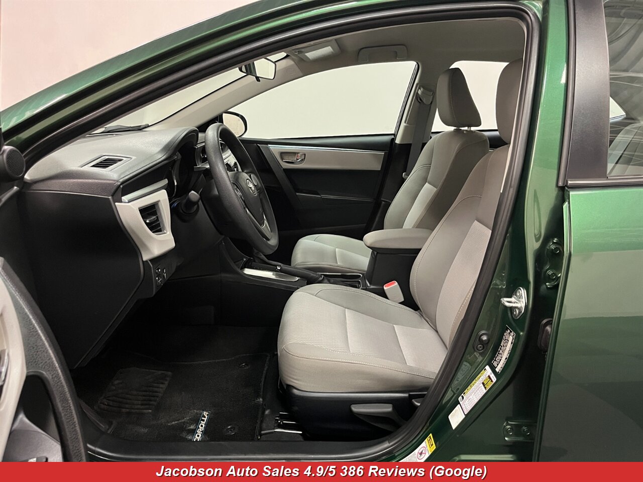 2014 Toyota Corolla LE Eco - Photo 21 - Oshkosh, WI 54901