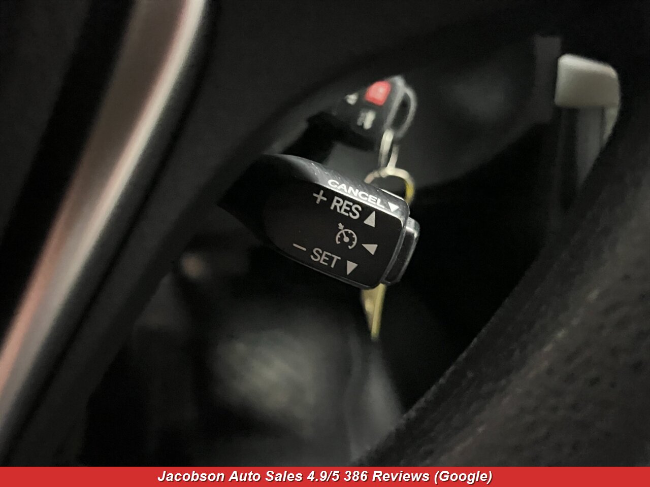 2014 Toyota Corolla LE Eco - Photo 8 - Oshkosh, WI 54901