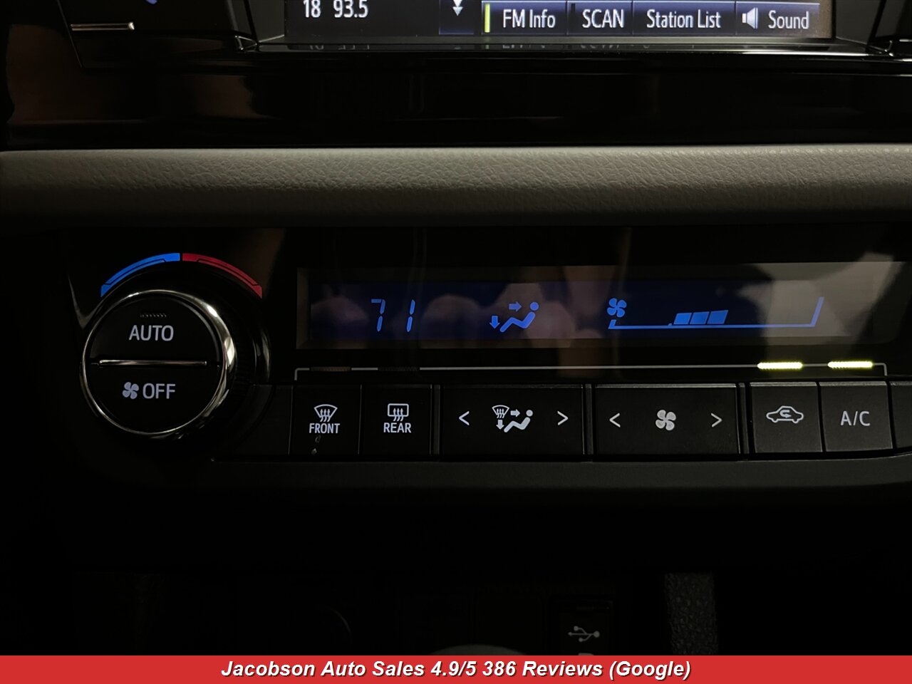 2014 Toyota Corolla LE Eco - Photo 12 - Oshkosh, WI 54901