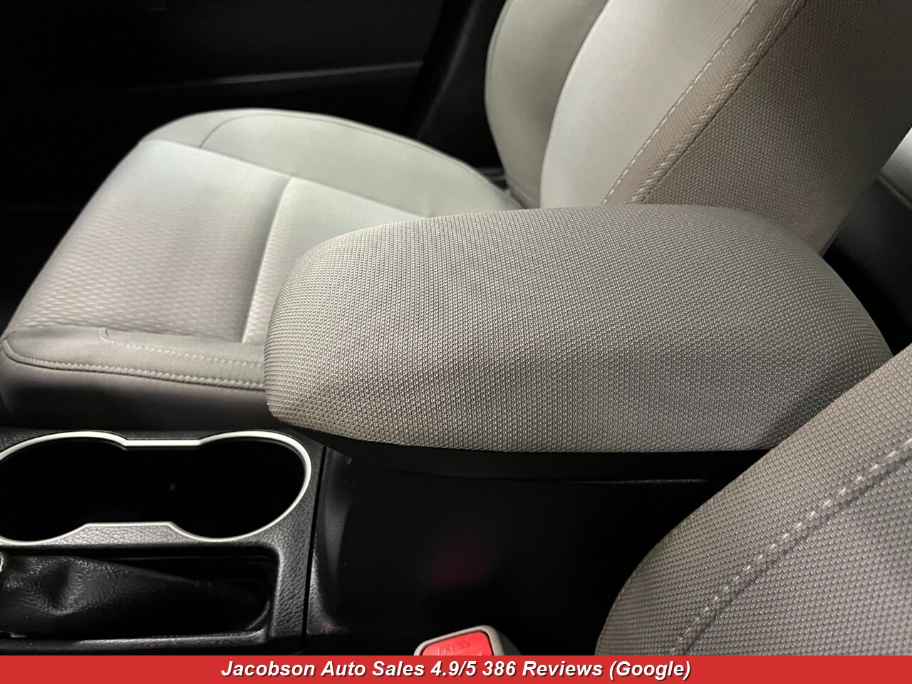2014 Toyota Corolla LE Eco - Photo 15 - Oshkosh, WI 54901