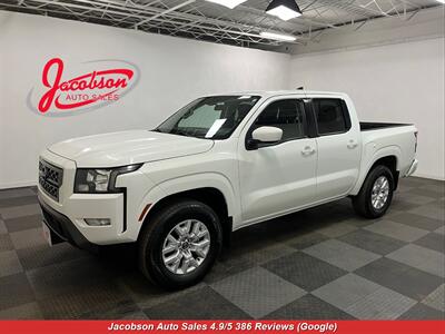 2023 Nissan Frontier SV Crew Cab 4x4 Truck