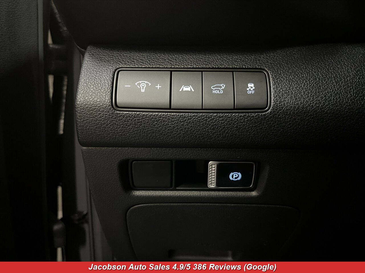 2023 Hyundai SANTA FE XRT AWD - Photo 6 - Oshkosh, WI 54901