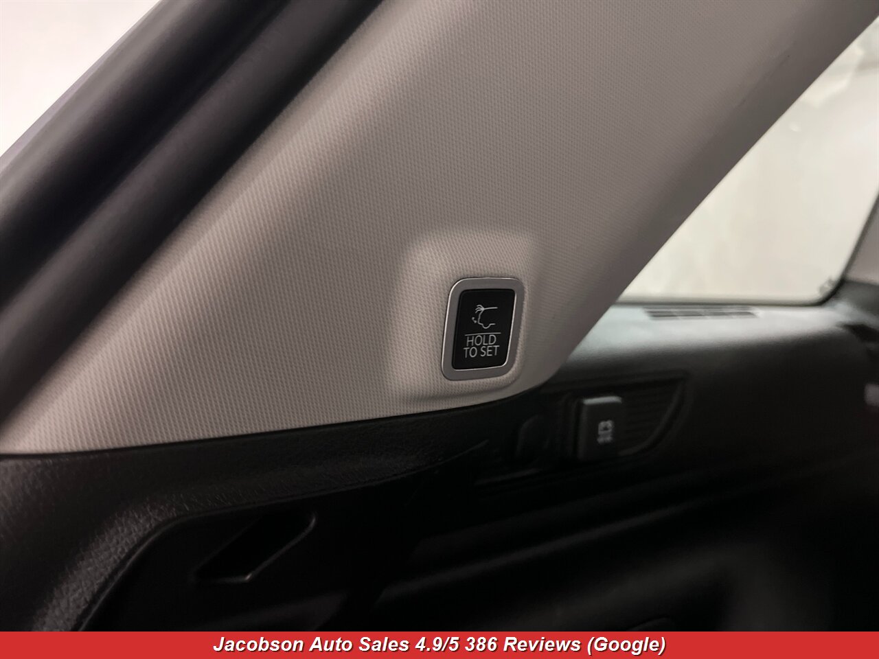 2022 Jeep Grand Cherokee 4xe 4x4 - Photo 54 - Oshkosh, WI 54901